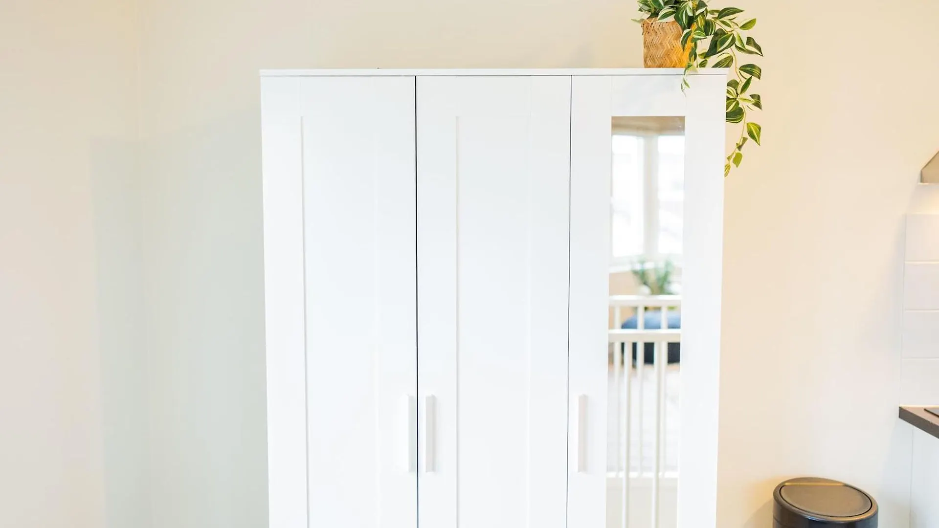 Royal 60M2 One Bedroom Apartment - Vw140A Эйндховен