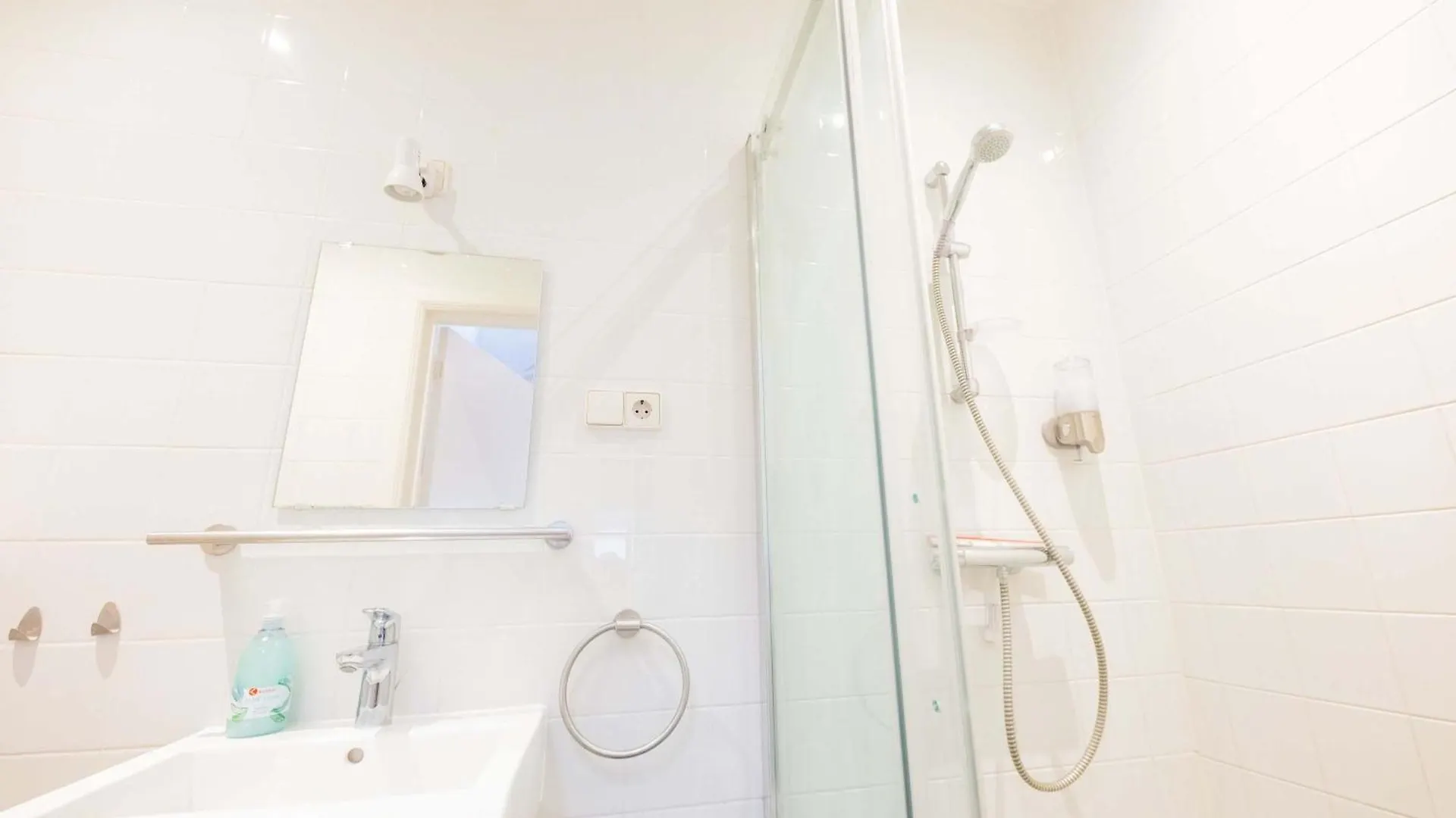 Royal 60M2 One Bedroom Apartment - Vw140A Эйндховен Нидерланды